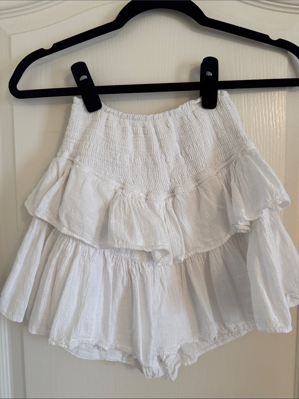 Blanco by Nature Lola White Ruffled Smocked Waist Skort small